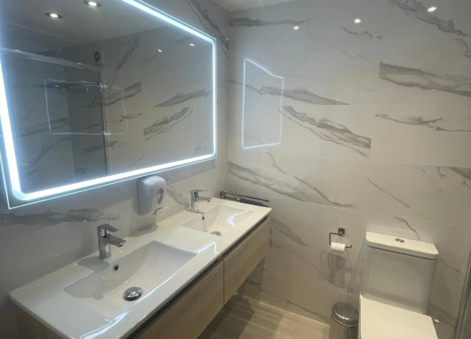 Gran Y Magnifico Apartamento En Malaga Spain