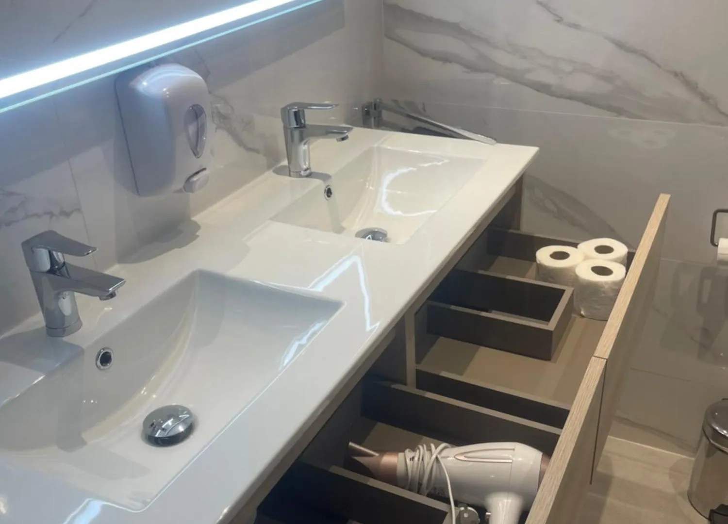 Gran Y Magnifico Apartamento En Malaga Apartment